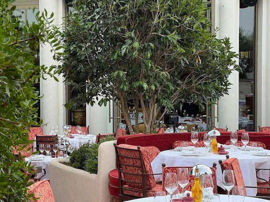 Il Grande — Cannes, mobilier sur mesure Maison Orzac